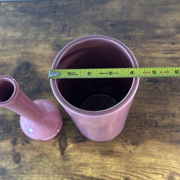 Elegant Pink Ceramic Vase Set - Picture 4 of 10